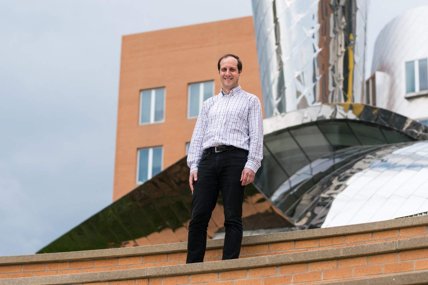 Antonio Torralba, three MIT alumni named 2025 ACM fellows