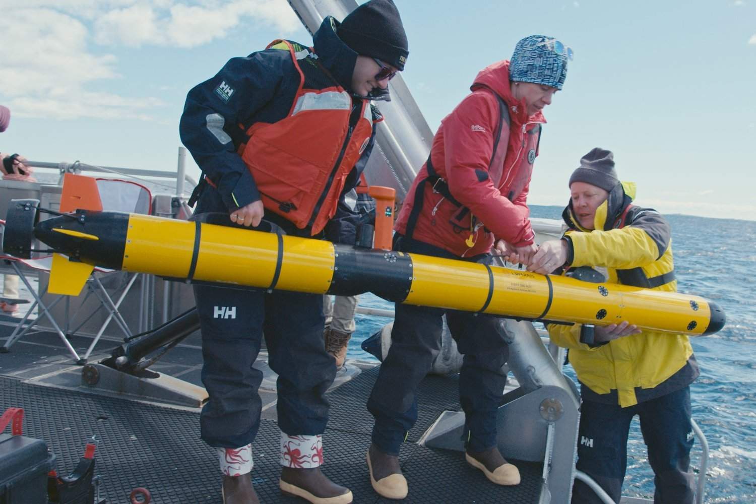 Human-machine teaming dives underwater Human-machine teaming dives underwater