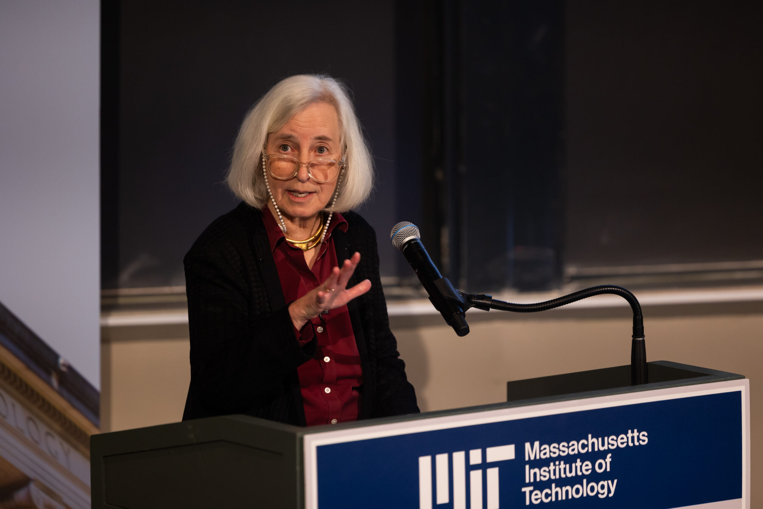 At MIT, Martha Minow speaks on sustaining democracy, both by using and overcoming AI At MIT, Martha Minow speaks on sustaining democracy, both by using and overcoming AI